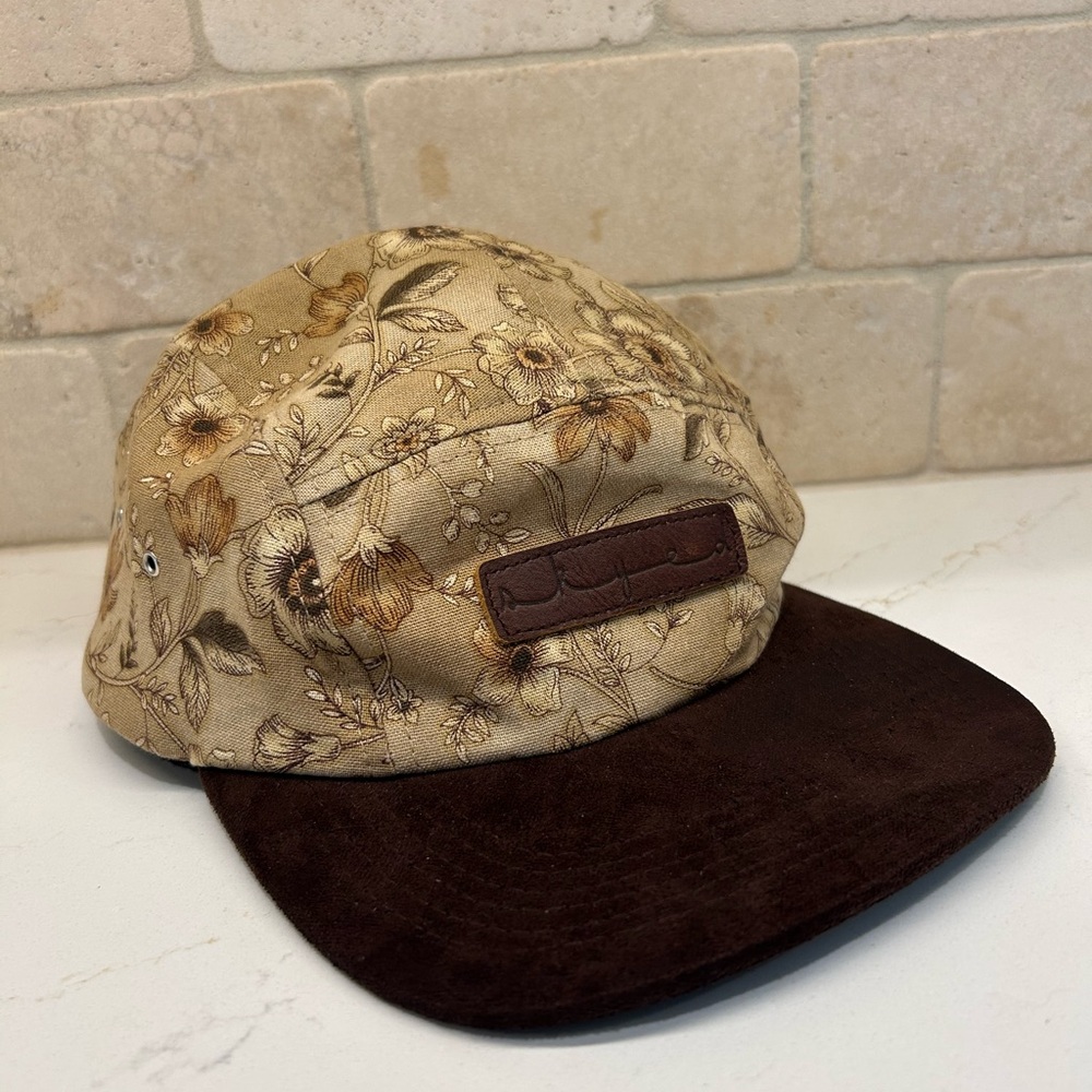 skyed Floral Tan and Brown Cap